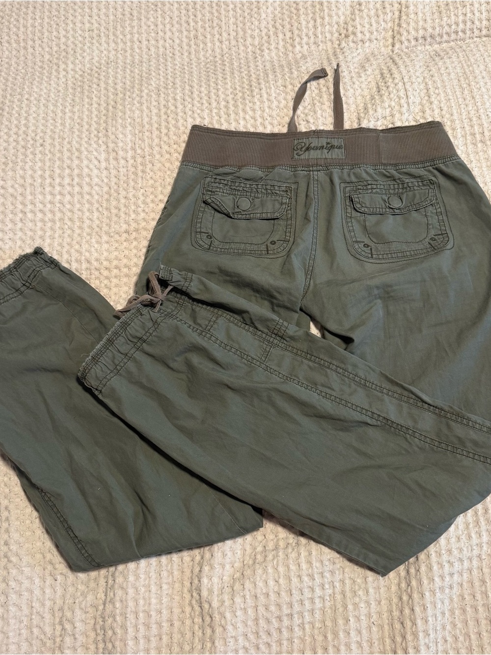 Y2K vintage Younique low-rise cargo pants in olive green